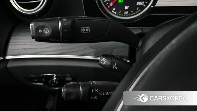 Mercedes-Benz E-Class W213 id 4536861 из Кореи 8