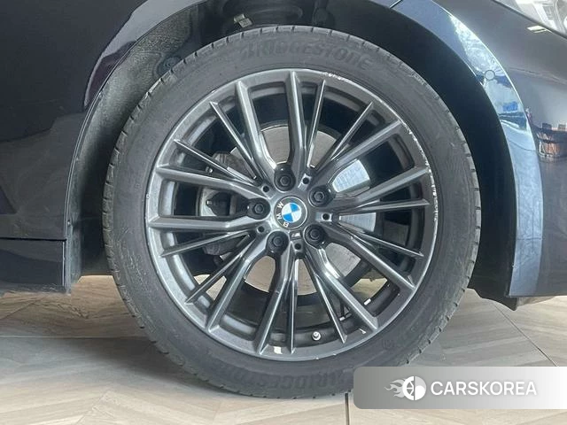 BMW 3 series id 4359167 из Китая 8