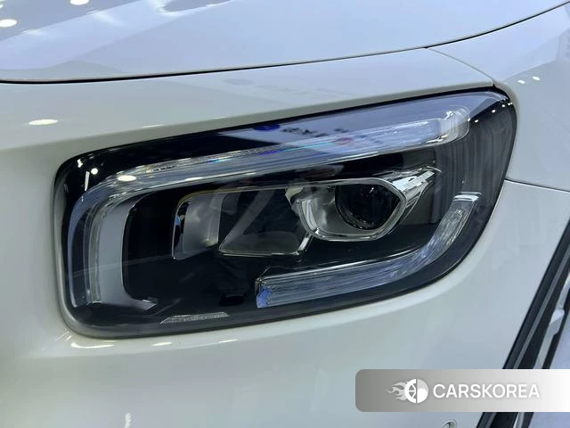 Mercedes-Benz GLB id 4228472 из Китая 8