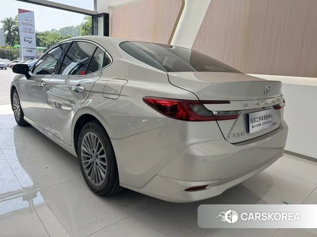 Toyota Camry id 4214051 из Китая 8