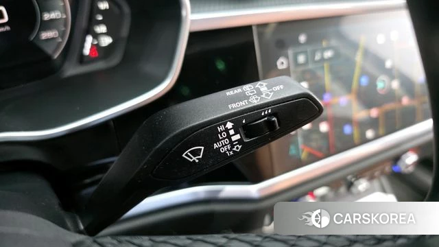 Audi Q3 (F3) id 4195278 из Кореи 8