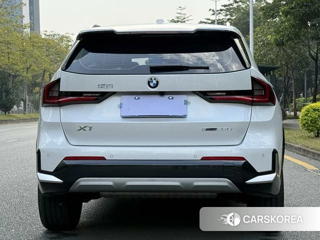 BMW X1 id 4265828 из Китая 8