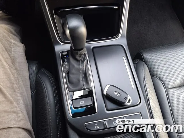 Hyundai Grandeur IG id 2666918 из Кореи 8