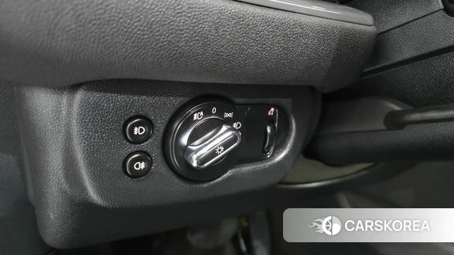 Mini Cooper Clubman id 3911354 из Кореи 8