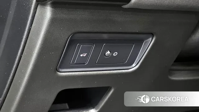 Land Rover Discovery 5 id 3778682 из Кореи 8