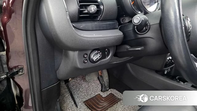 Mini Cooper D Clubman id 3861686 из Кореи 8