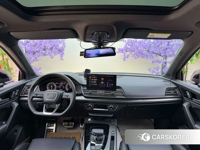 Audi Q5L id 3913711 из Китая 8