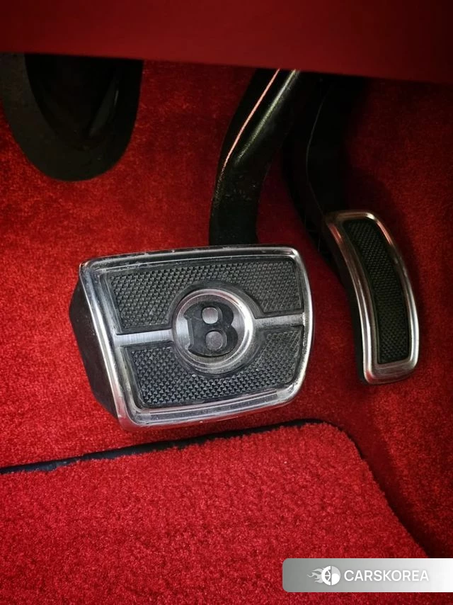 Bentley Bentayga id 4330561 из Кореи 8