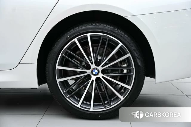 BMW 5 series id 4301147 из Китая 8