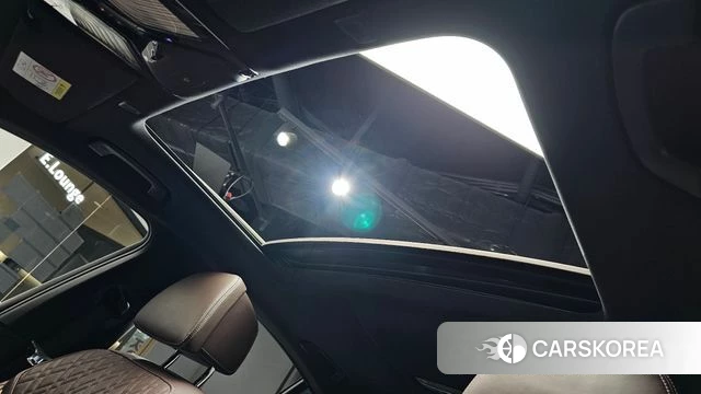 BMW 5 Series (G30) id 4930047 из Кореи 8