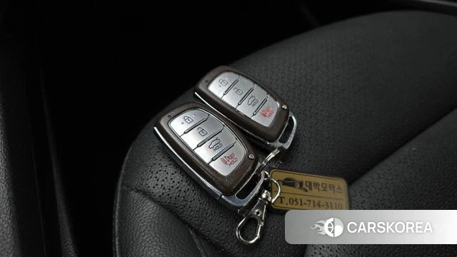 Hyundai Avante AD id 4417269 из Кореи 8