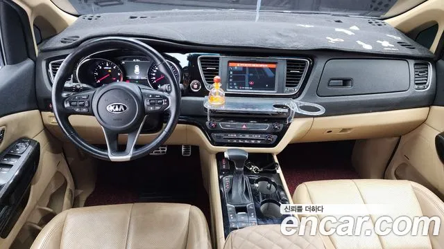 Kia The New Carnival id 2559073 из Кореи 8