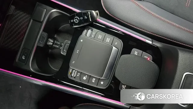 Mercedes-Benz GLA - Class H247 id 3400176 из Кореи 8