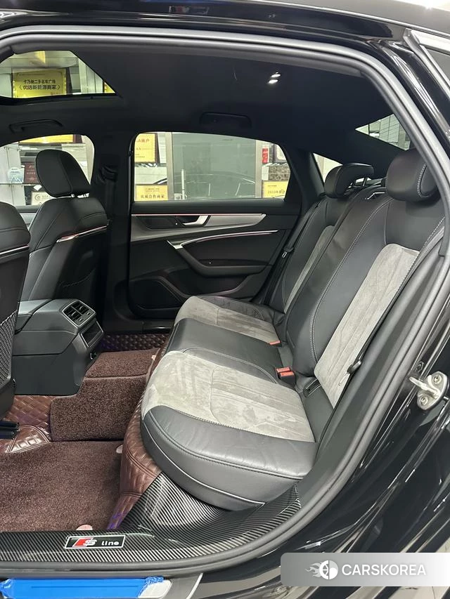 Audi A6L id 4272182 из Китая 8
