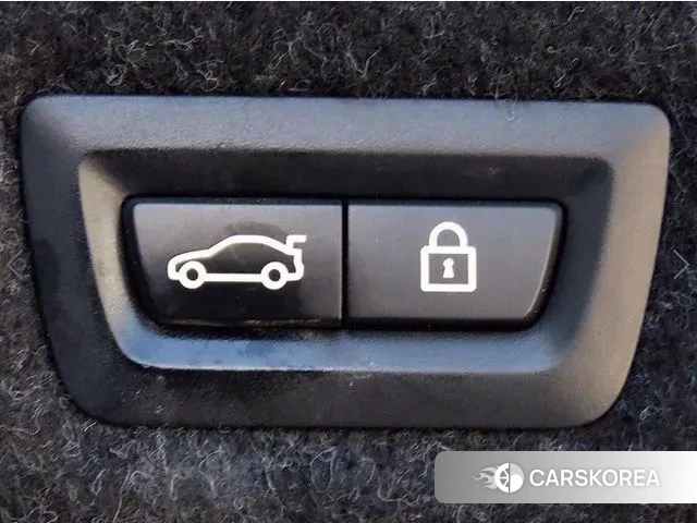 BMW 5 Series (G30) id 3029392 из Кореи 8