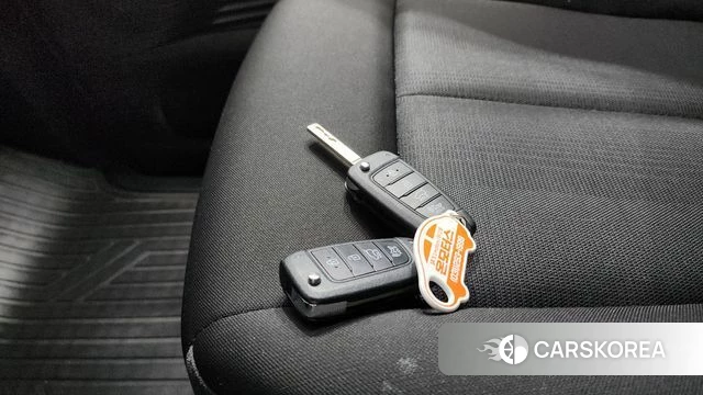 Hyundai Staria id 3933998 из Кореи 8