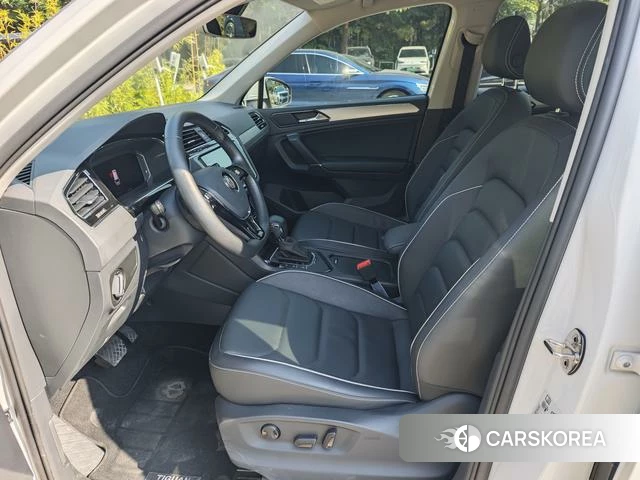 Volkswagen Tiguan L PHEV id 4212999 из Китая 8