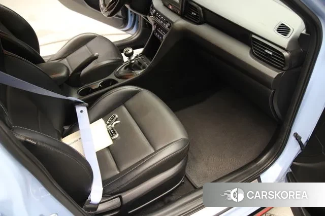 Hyundai Veloster (JS) id 3425906 из Кореи 8