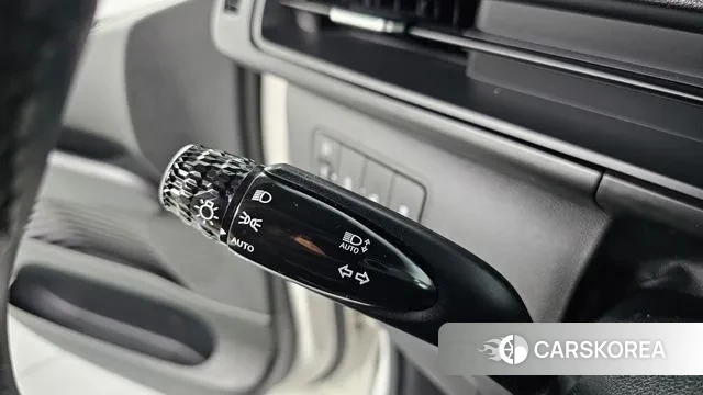 Hyundai Staria id 3306858 из Кореи 8