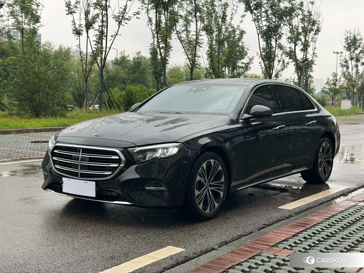 Mercedes-Benz E-class id 4487323 из Китая 8
