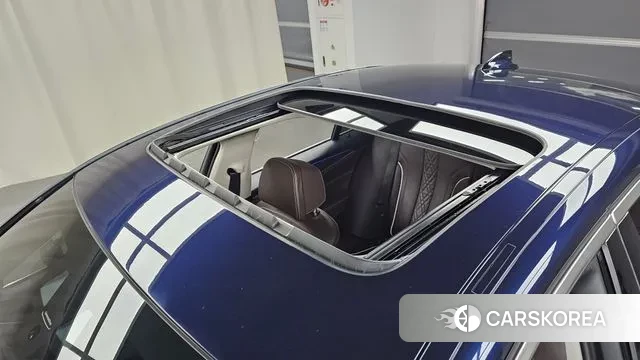 BMW 5 Series (G30) id 3422511 из Кореи 8