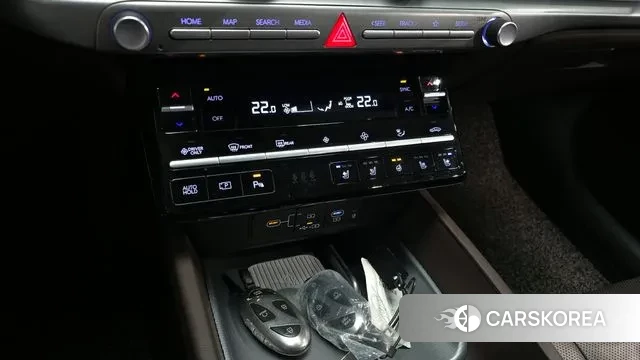 Hyundai Grandeur Hybrid (GN7) id 3745922 из Кореи 8