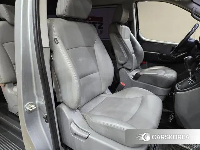 Hyundai The New Grand Starex id 2986476 из Кореи 8