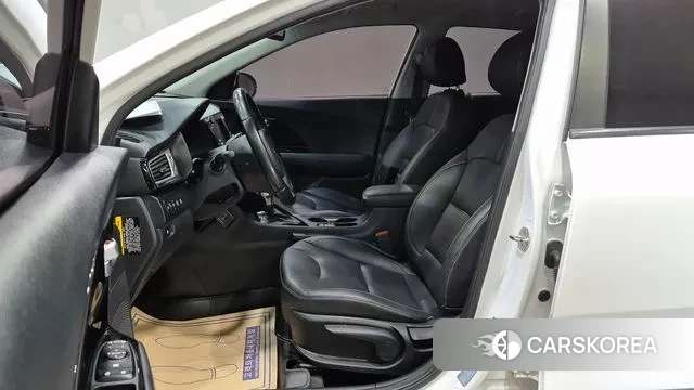 Kia Niro id 3375237 из Кореи 8