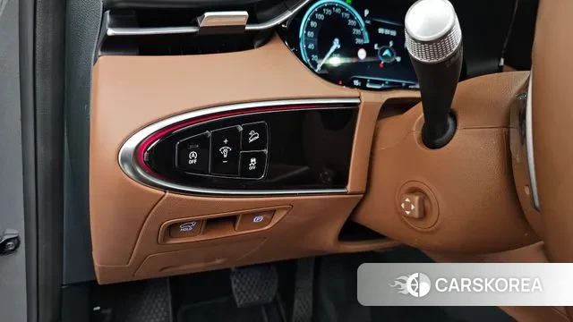 Genesis GV70 id 3770167 из Кореи 8