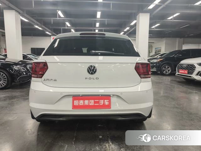 Volkswagen Polo id 4358962 из Китая 8