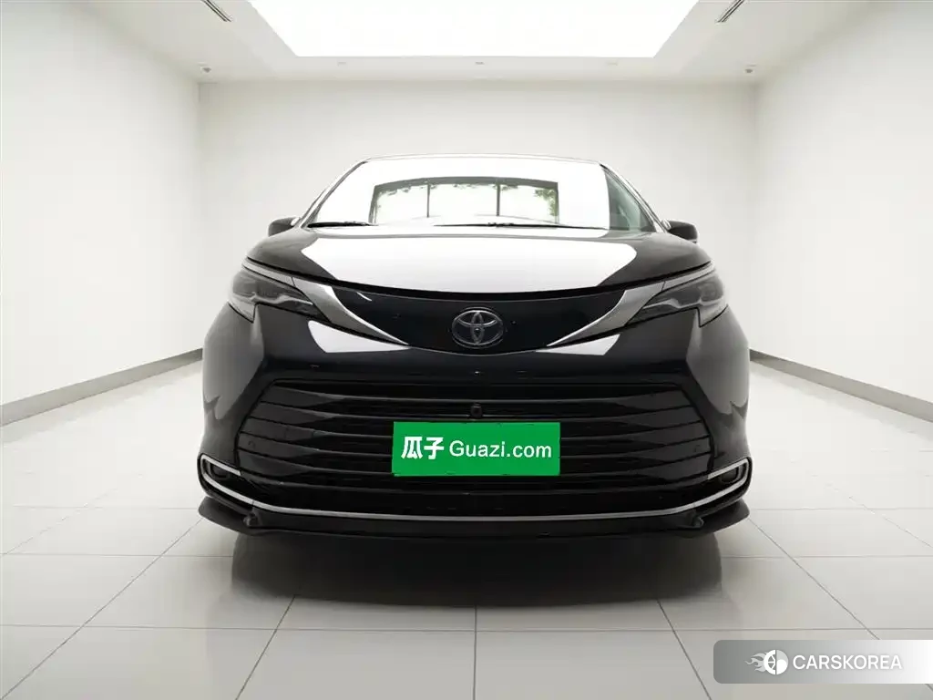 Toyota Sienna id 4547596 из Китая 8