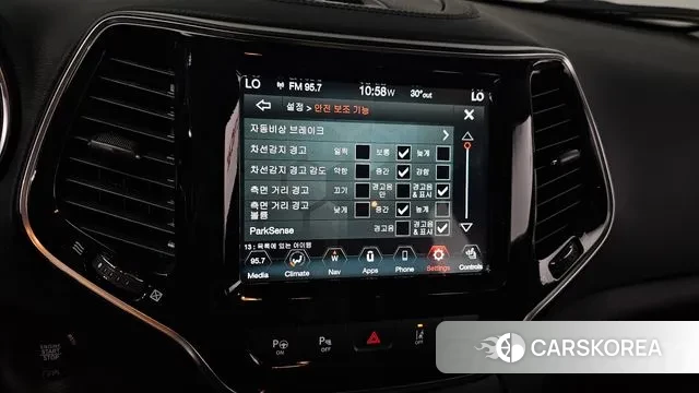 Jeep Cherokee (KL) id 3027729 из Кореи 8