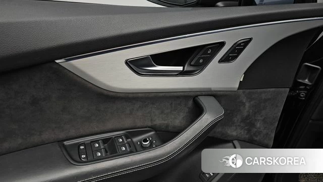 Audi Q7 (4M) id 4893773 из Кореи 8