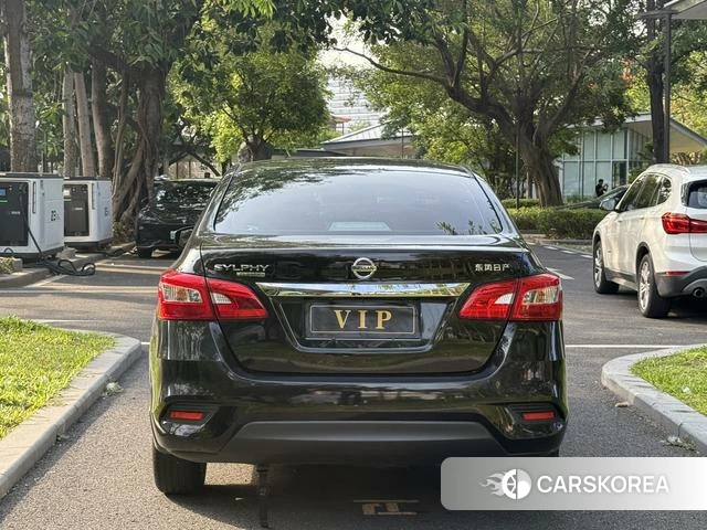 Nissan Xuan Yi id 4301359 из Китая 8