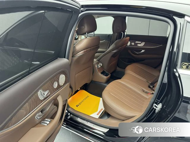 Mercedes-Benz E-class id 4275245 из Китая 8