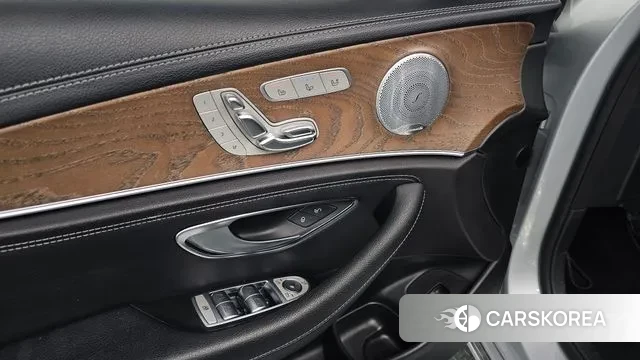 Mercedes-Benz E-Class W213 id 3617117 из Кореи 8