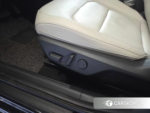 Kia Di Ol Nu Niro id 4202161 из Кореи 8