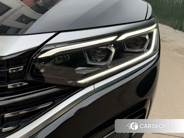 Volkswagen Passat id 4240831 из Китая 8