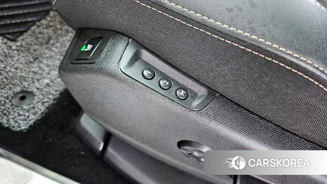 Peugeot 5008 second generation id 3860102 из Кореи 8