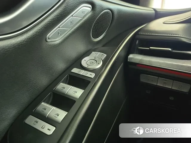 Genesis G80 (RG3) id 3732746 из Кореи 8