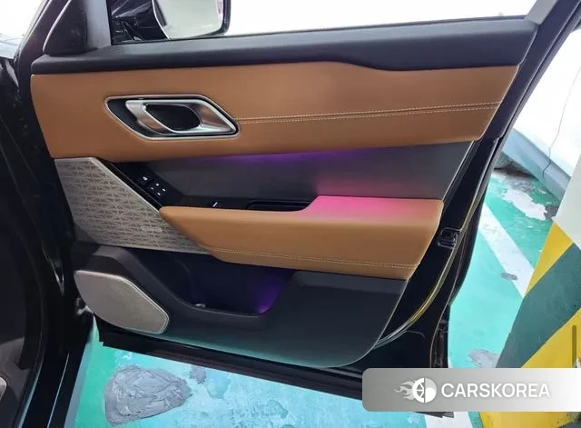 Land Rover Range Rover Velar id 3649859 из Кореи 8