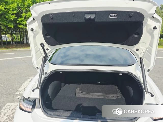 Hyundai Ionic 6 id 4223013 из Кореи 8