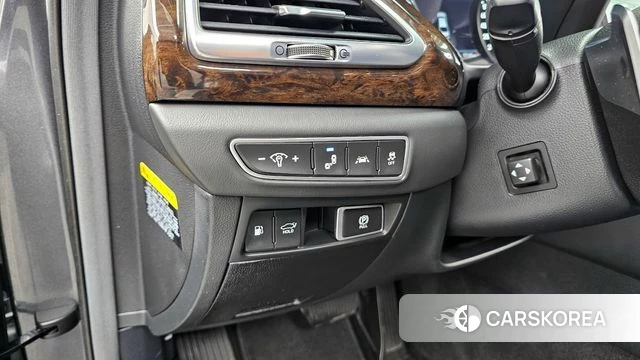 Genesis G90 id 4188176 из Кореи 8