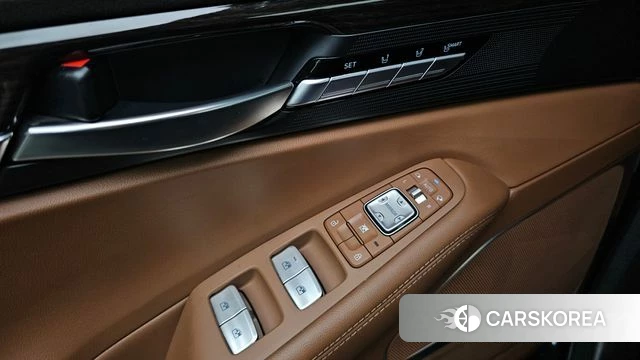 Genesis G90 id 4698499 из Кореи 8