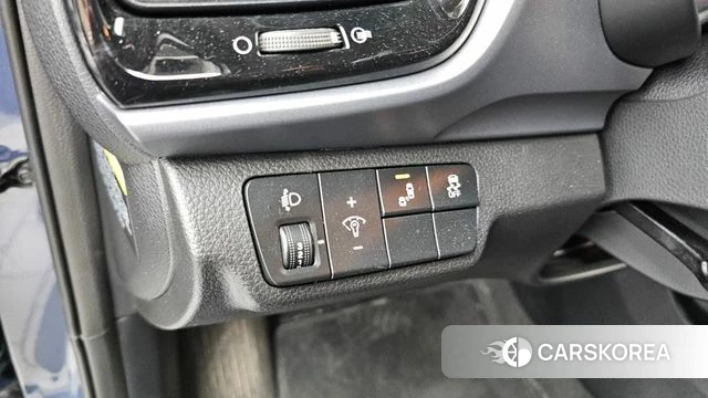 Kia Stonic id 4684401 из Кореи 8