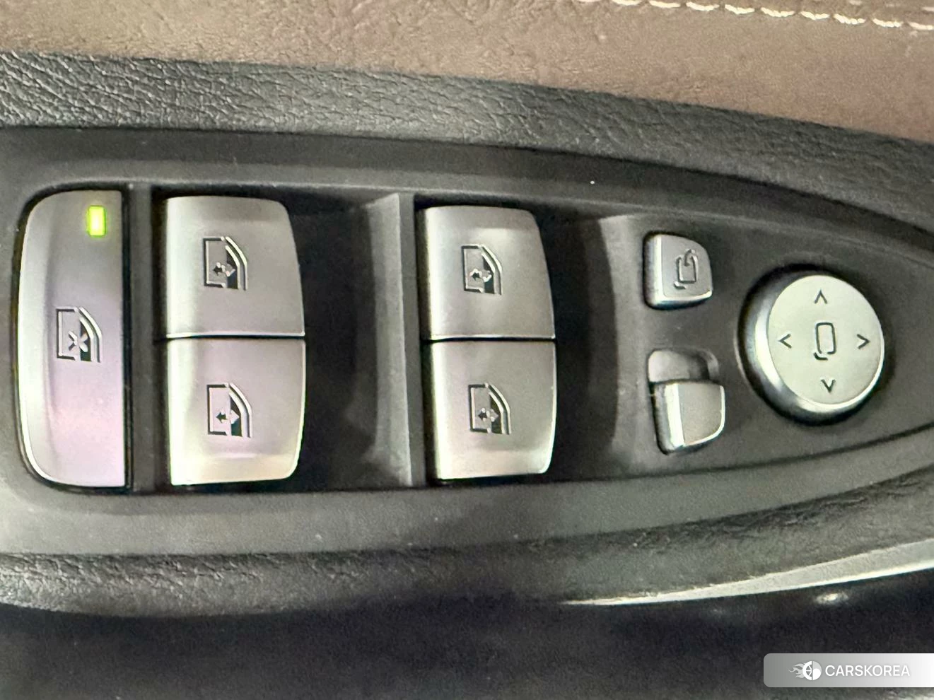 BMW X1 id 4453706 из Китая 8
