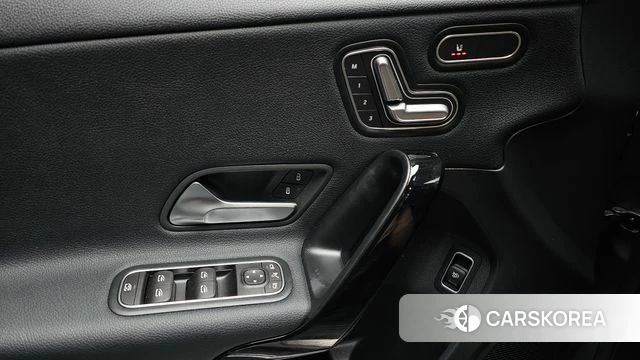 Mercedes-Benz A-Class W177 id 4625491 из Кореи 8
