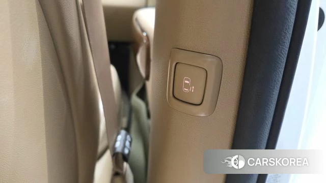 Kia All New Carnival id 3937298 из Кореи 8