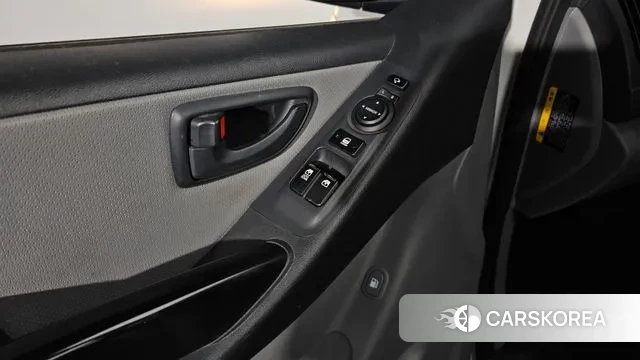 Hyundai The New Grand Starex id 3034018 из Кореи 8