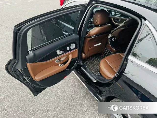 Mercedes-Benz E-class id 4291387 из Китая 8